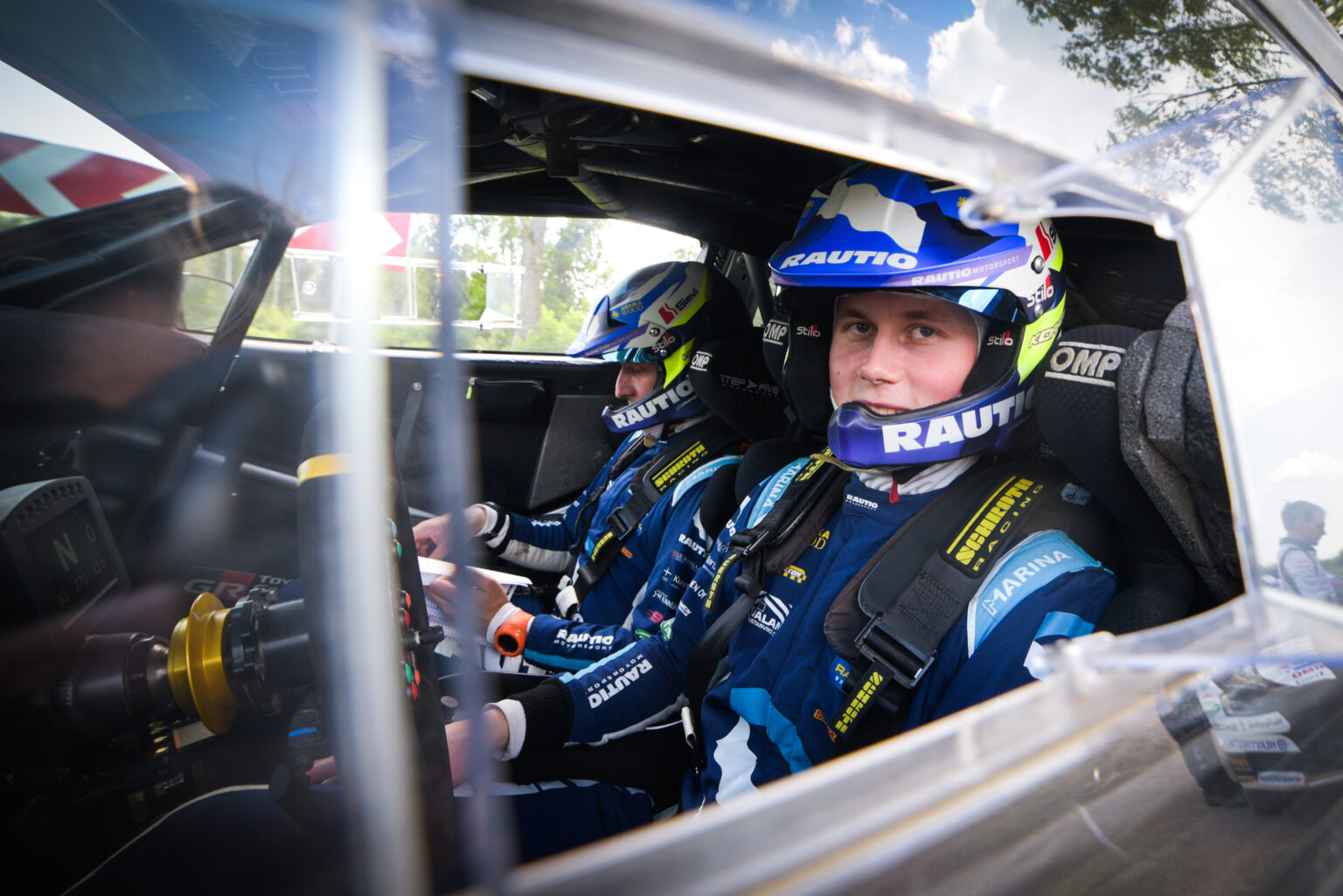 tgrwrt est25 r2 6735